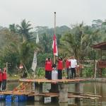 Unik! Upacara HUT Ke-81 RI di Ciamis Digelar di Tengah Danau Lembur Galuh