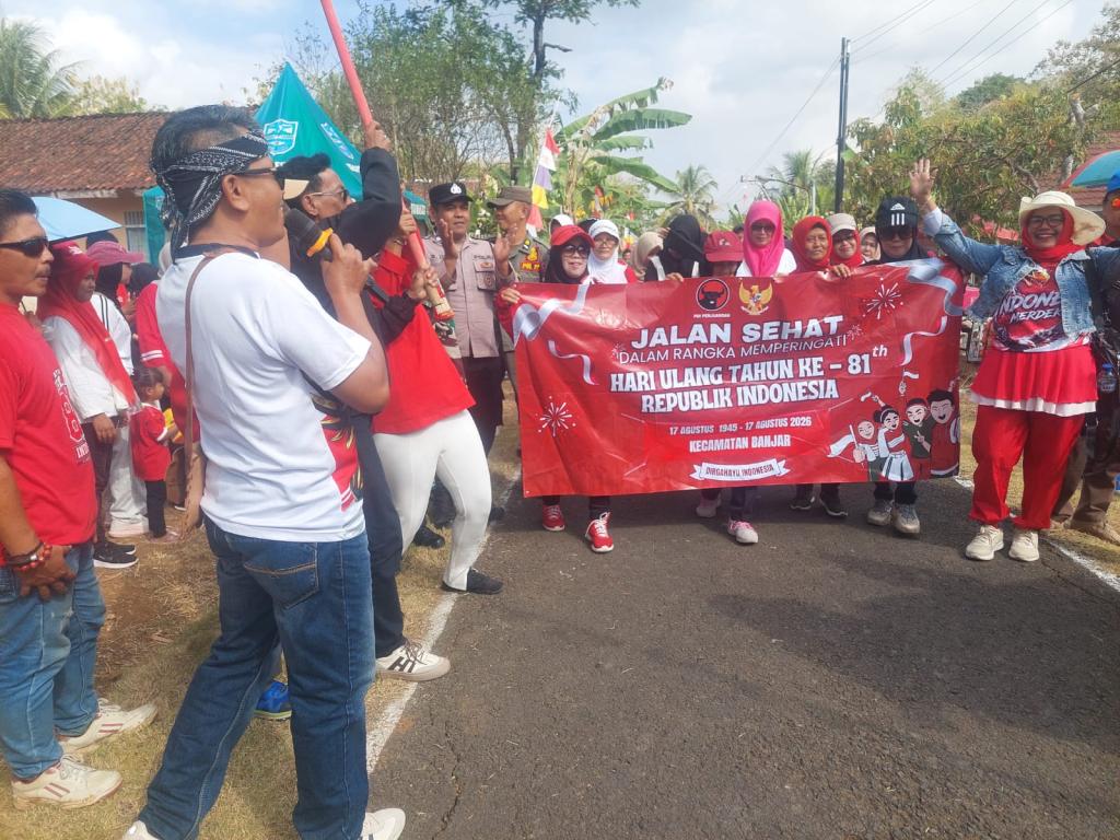 Ribuan Warga 3 Dusun di Desa Cibeureum Banjar Ikuti Jalan Sehat Serentak, Semarakkan HUT Ke-81 RI