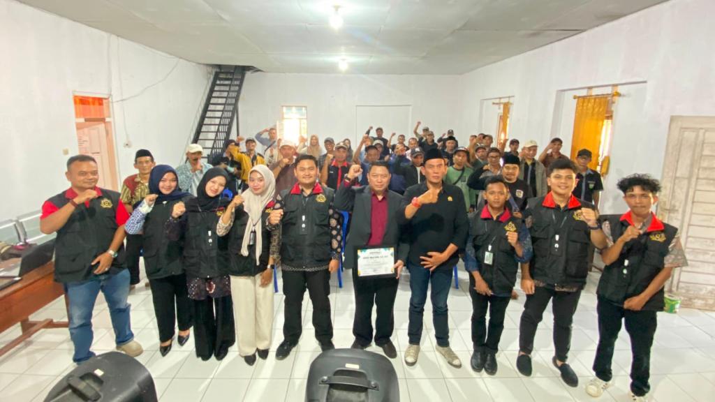 KKN STHG Kampanyekan Desa Sadar Hukum di Ciawi Tasikmalaya, Dorong Aparatur Melek Cyber Law untuk Wujudkan Good Governance