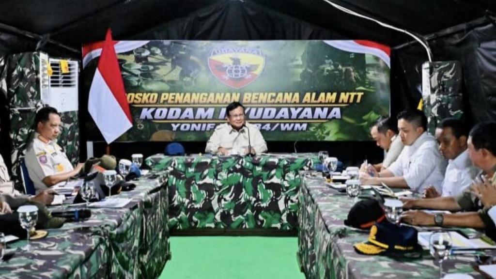 Presiden Prabowo Tinjau Langsung Penanganan Gempa Nagekeo, Pastikan Bantuan dan Pemulihan Berjalan Optimal