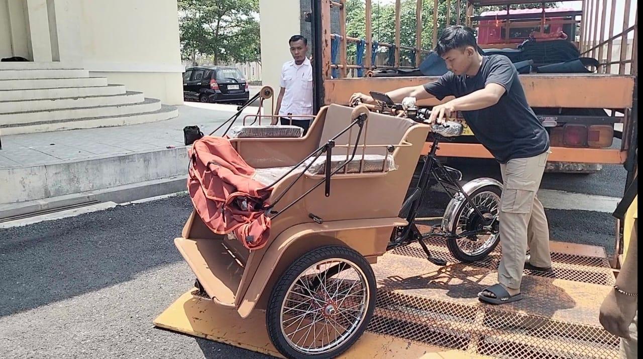 200 Becak Listrik Bantuan Presiden Prabowo Tiba di Kota Banjar, Prioritas untuk Pengayuh Senior