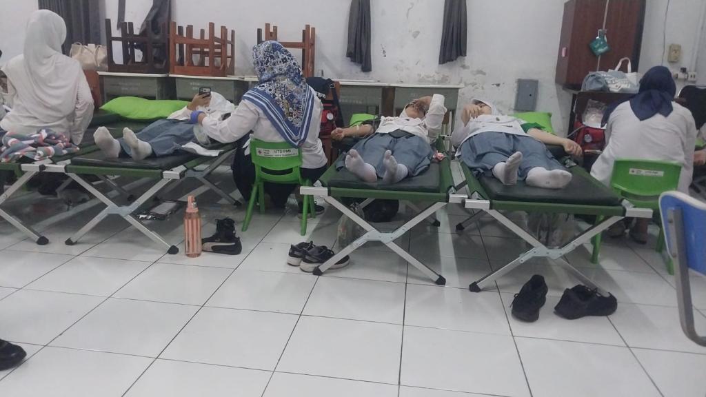 Blood for Life SMAN 1 Tasikmalaya Kumpulkan 44 Kantong Darah, Wujud Nyata Kepedulian dan Solidaritas
