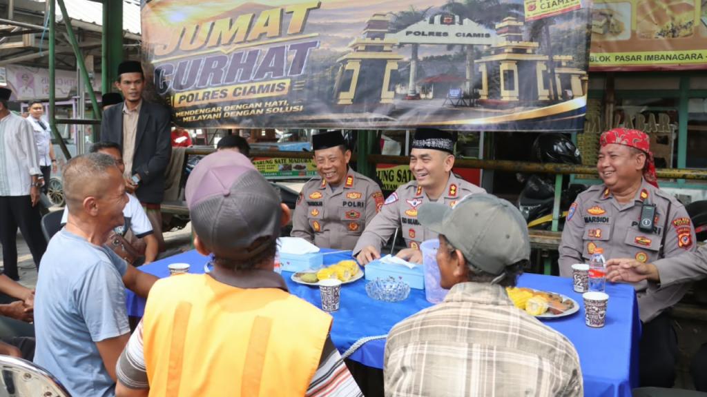 Jumat Curhat di Imbanagara, Kapolres Ciamis Serap Keluhan Warga