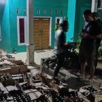 Warga Gerebek Rumah Diduga Jadi Gudang Miras di Kota Banjar, 212 Karton Minuman Beralkohol Ditemukan