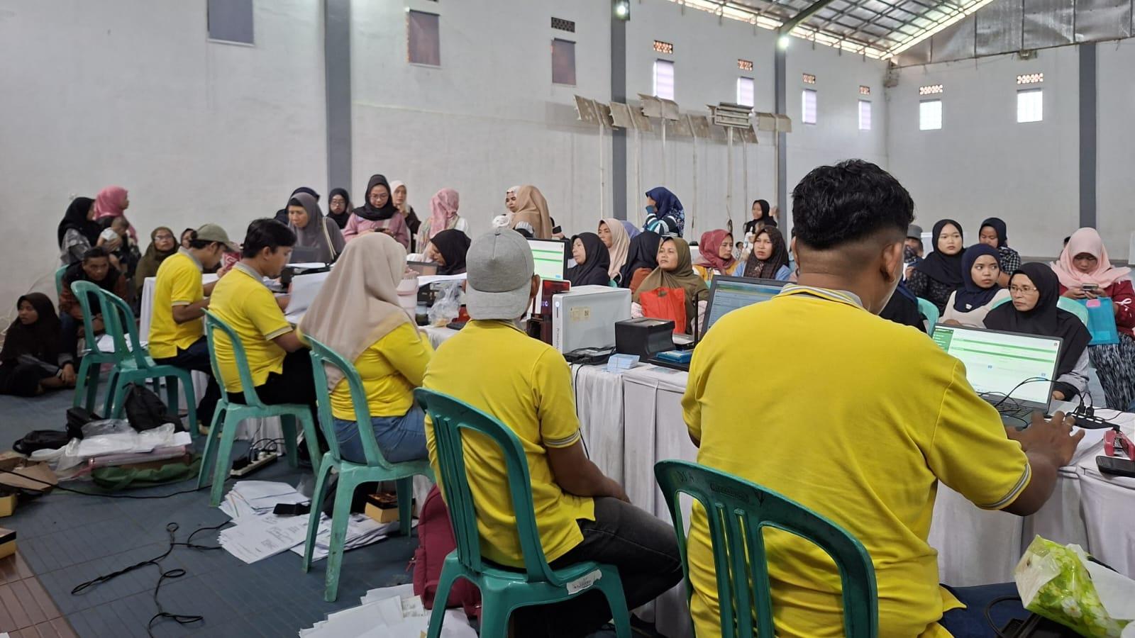 Disdukcapil Ciamis Hadir di PEPATAH MANIS Sukamantri, Permudah Warga Urus Dokumen Kependudukan