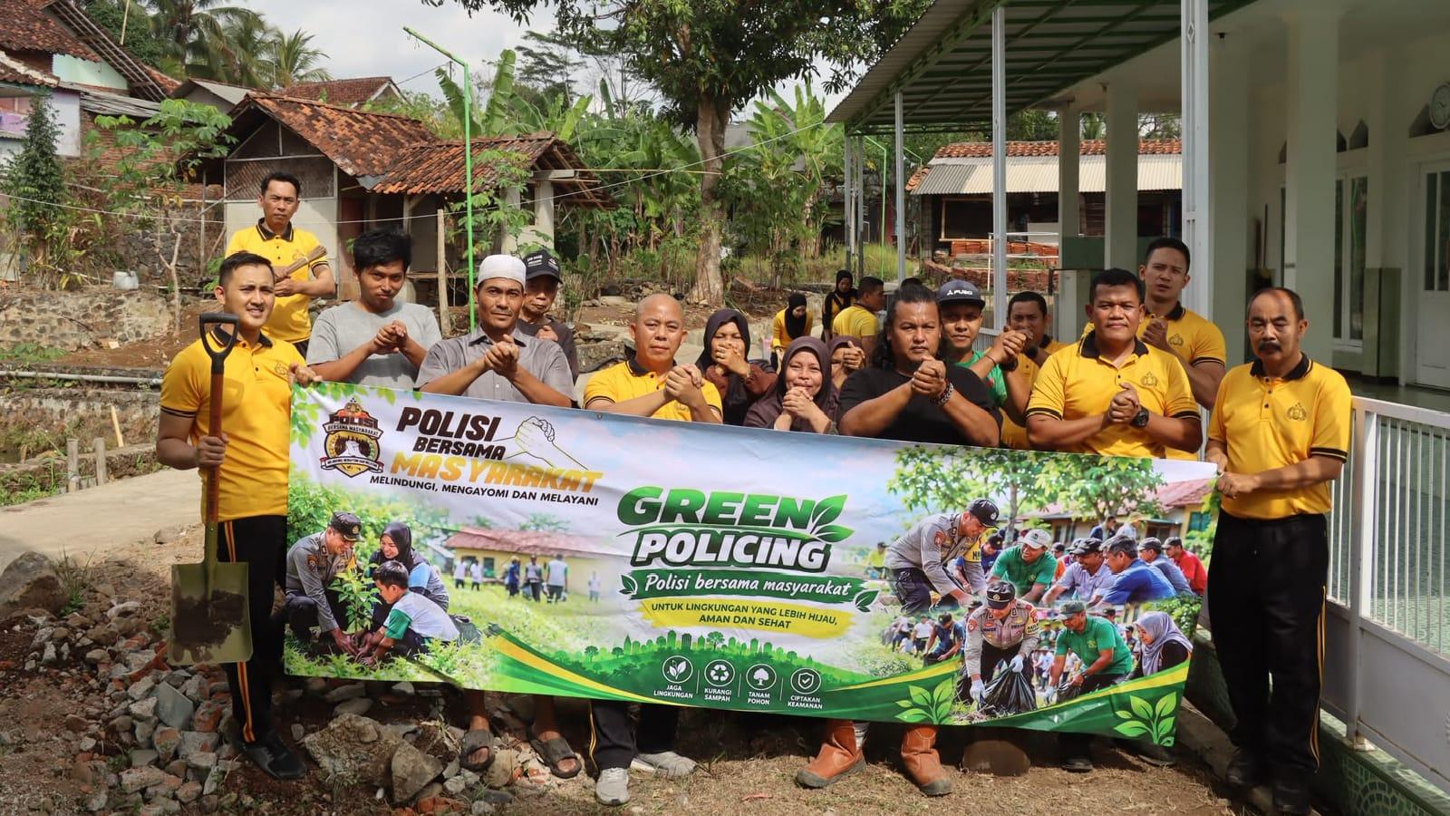 Dukung Indonesia Asri 2026, Polres Ciamis Gencarkan Green Policing hingga Masjid