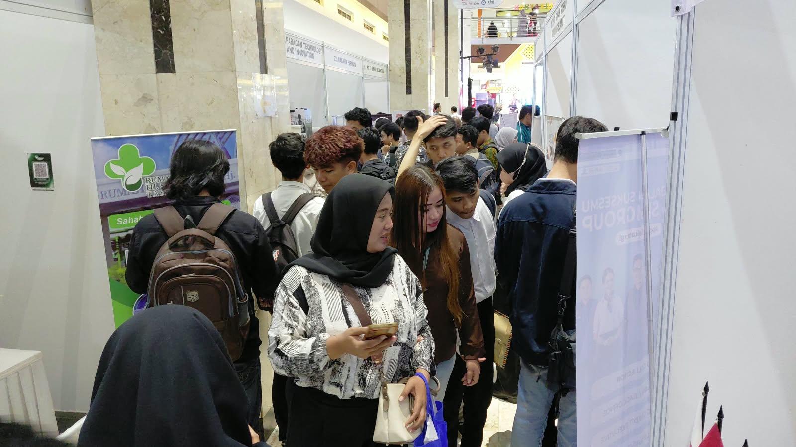 Job Fair 2026 Tasikmalaya Buka Peluang Kerja hingga Luar Negeri, KADIN Dorong Kolaborasi Dunia Usaha