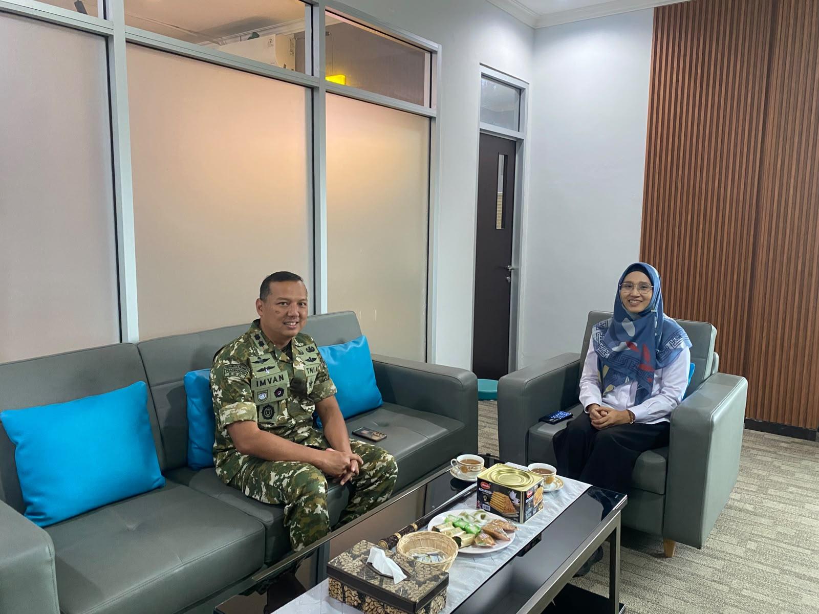 Jelang Hari Sumpah Pemuda, PLN Tasikmalaya Gandeng TNI Perkuat Keandalan Layanan Listrik