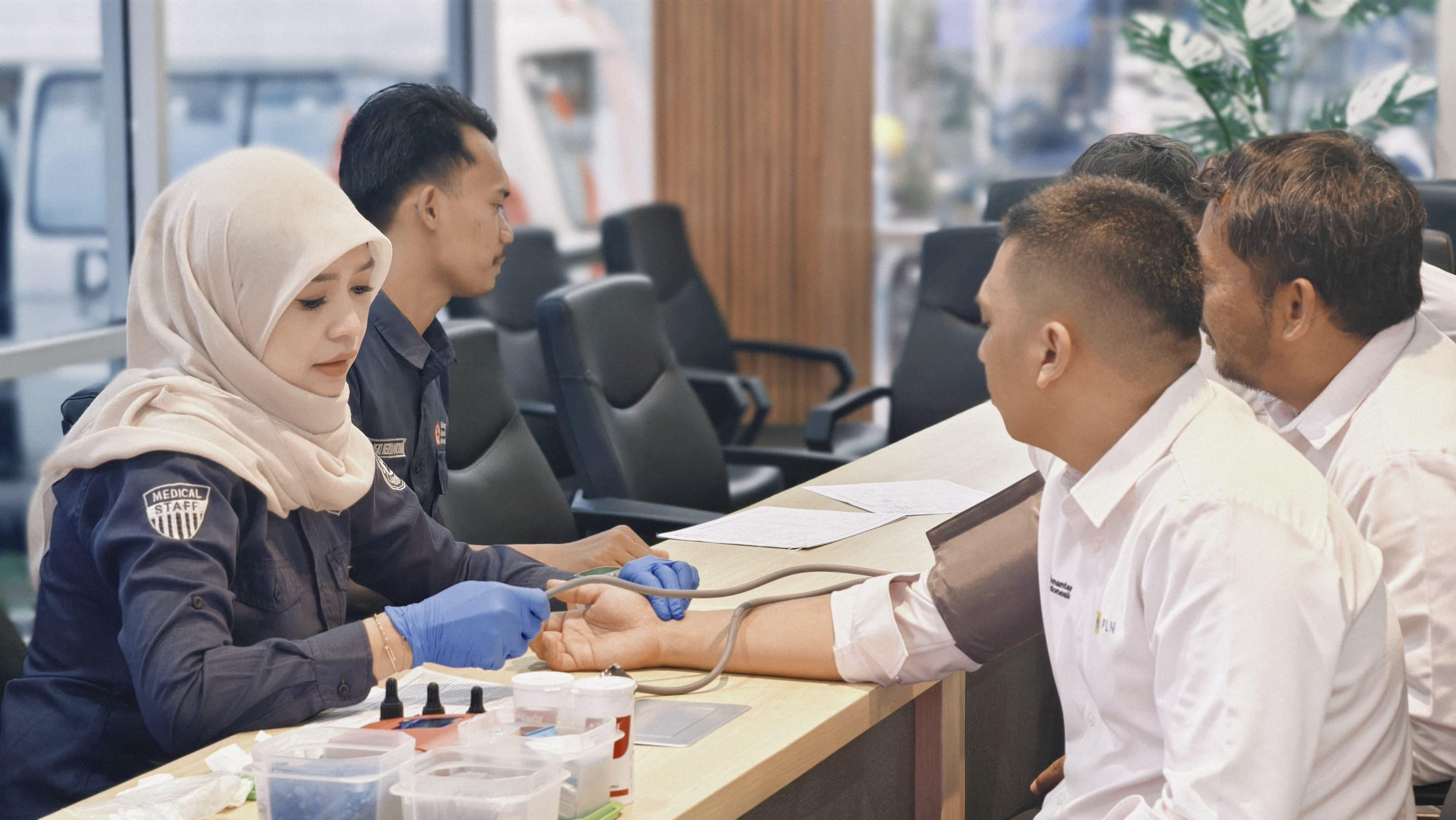 PLN Tasikmalaya Gelar Donor Darah, Wujud Kepedulian di Momen HLN ke-81 dan Sumpah Pemuda