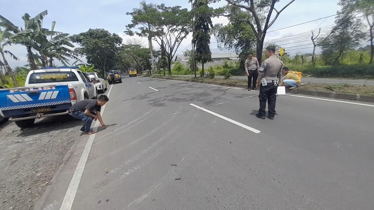 Ini Kesaksian Warga di Sekitar TKP Pemotor Tewas di Jalan Gubernur Swaka Tasikmalaya