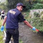 Jasad Pria Tanpa Identitas Ditemukan Mengambang di Sungai Cimulu Tasikmalaya, Masih Kenakan Sepatu