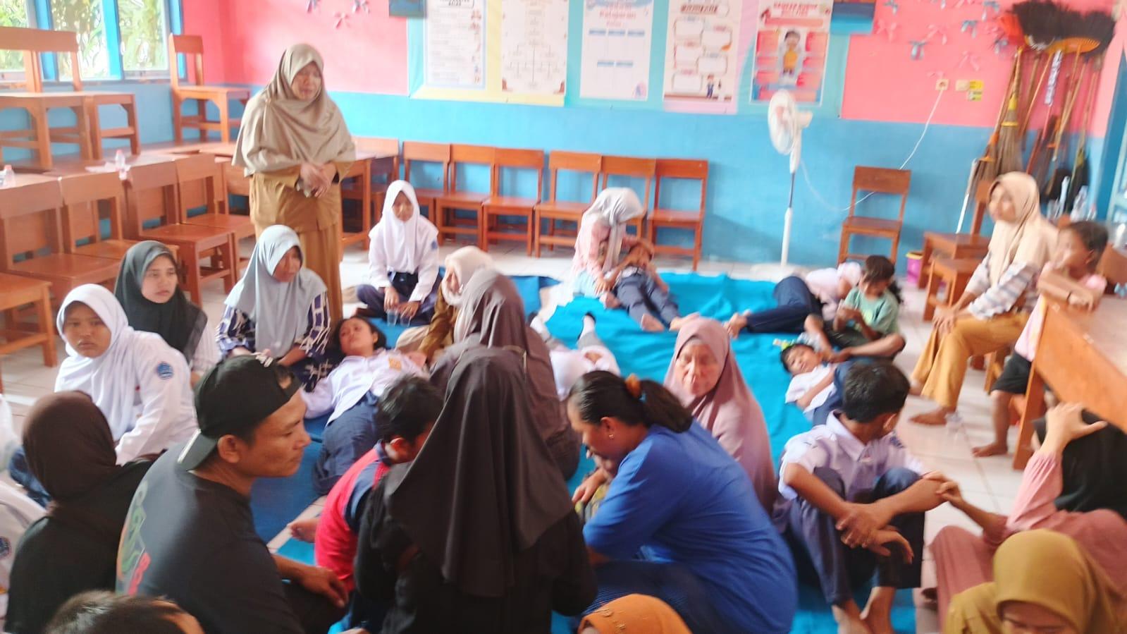 Jumlah Siswa Diduga Keracunan Usai Program Makanan Bergizi Gratis SMPN 4 Pamarican Bertambah