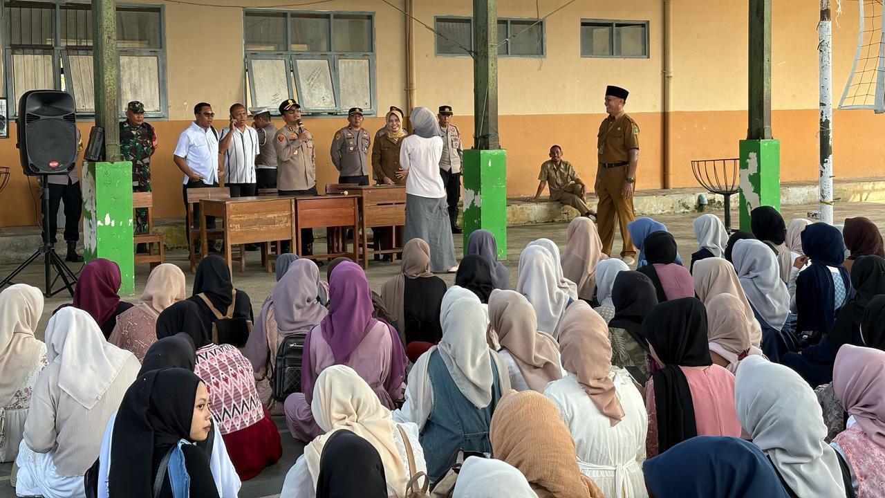 Kapolres Banjar Tinjau SMKN 2 Jelang Pengumuman Kelulusan, Imbau Rayakan dengan Bijak dan Aman