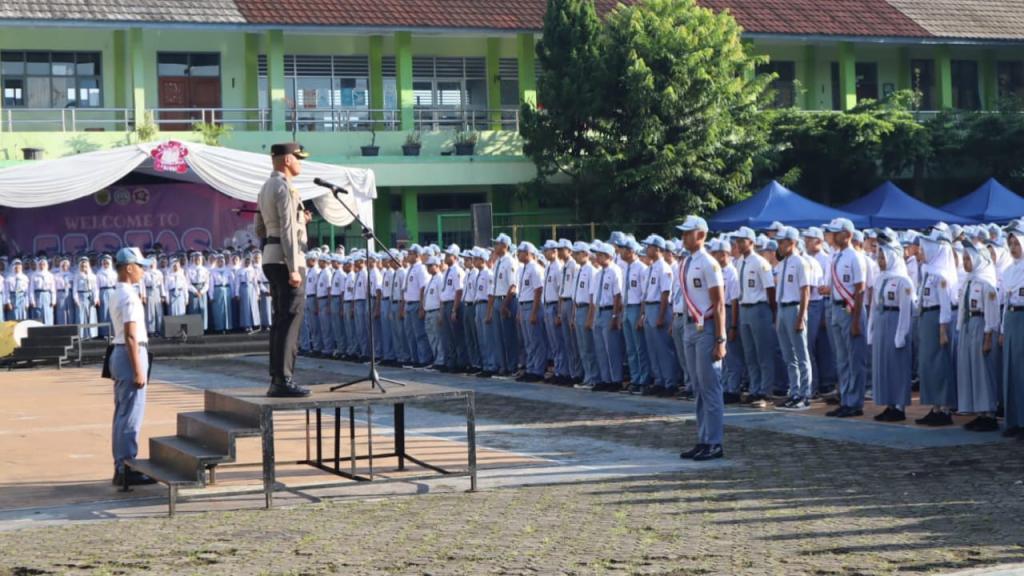 Kapolres Ciamis Edukasi Siswa SMA Negeri 1 Ciamis tentang Bahaya Narkoba dan Bullying