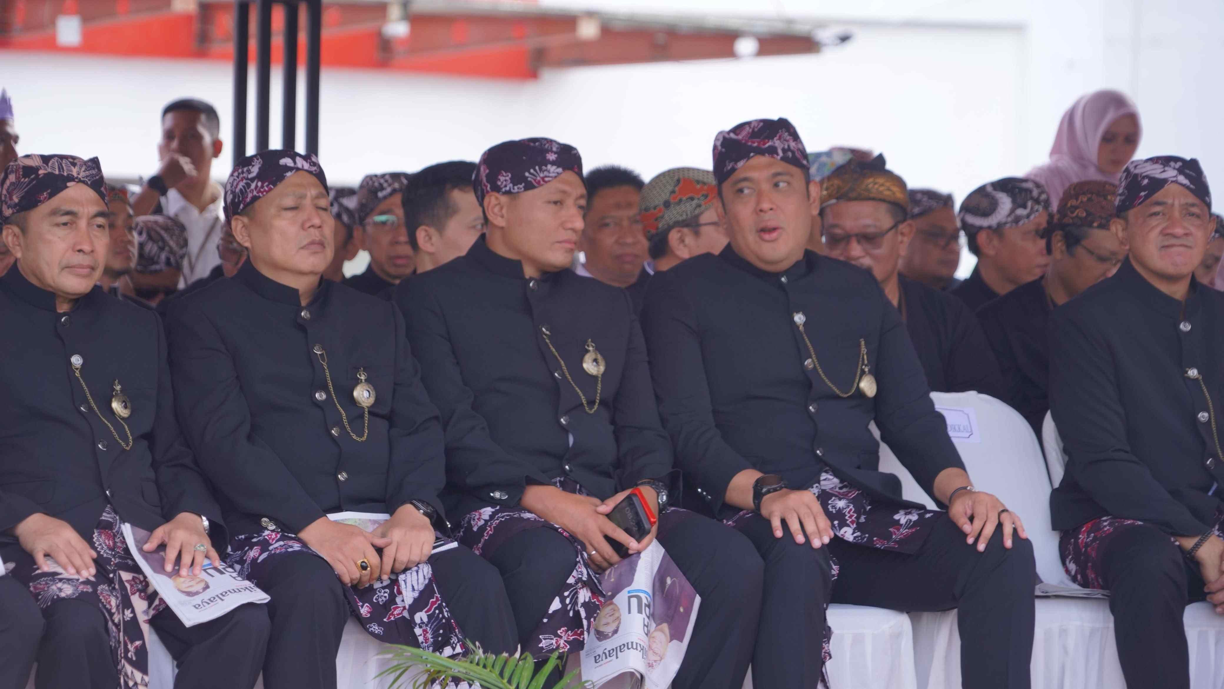 Kapolres Tasikmalaya Kota Ikut Meriahkan HUT Kabupaten Tasikmalaya ke-393 dengan Semangat Budaya Sunda