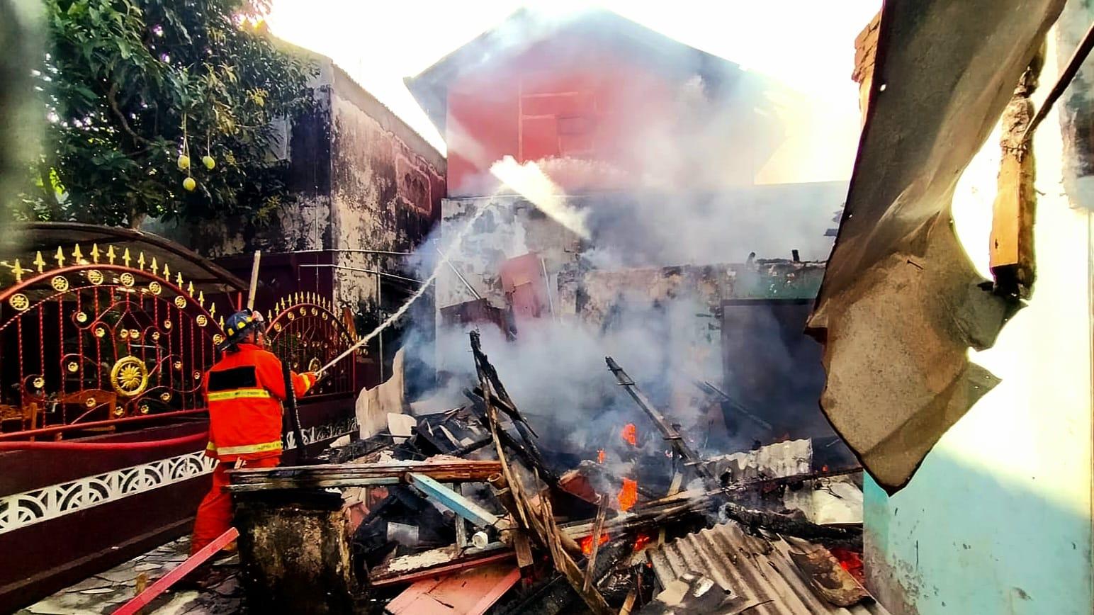 Kebakaran Hanguskan Rumah Warga di Cintawana Tasikmalaya, Diduga Akibat Korsleting Listrik