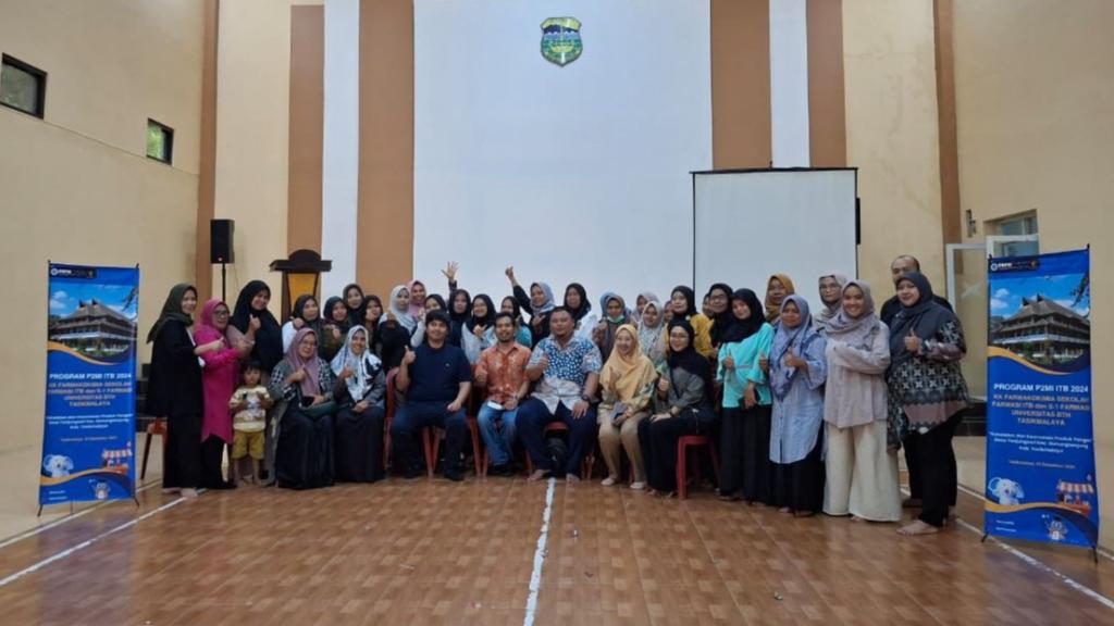Kolaborasi Sekolah Farmasi ITB dan Universitas BTH Edukasi Keamanan dan Kehalalan Pangan di Tasikmalaya