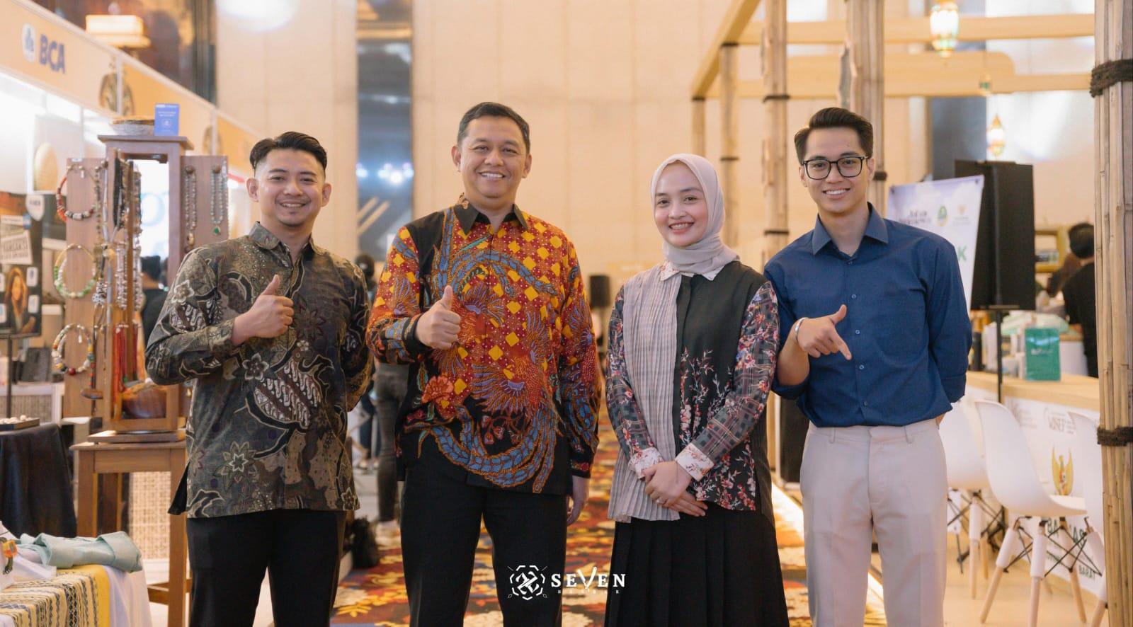 Lebih dari Sekadar Tempat Cukur, Seven Barber Dukung Penuh Anak Muda Berprestasi dan hhhhbnMojang Jajaka Tasikmalaya2