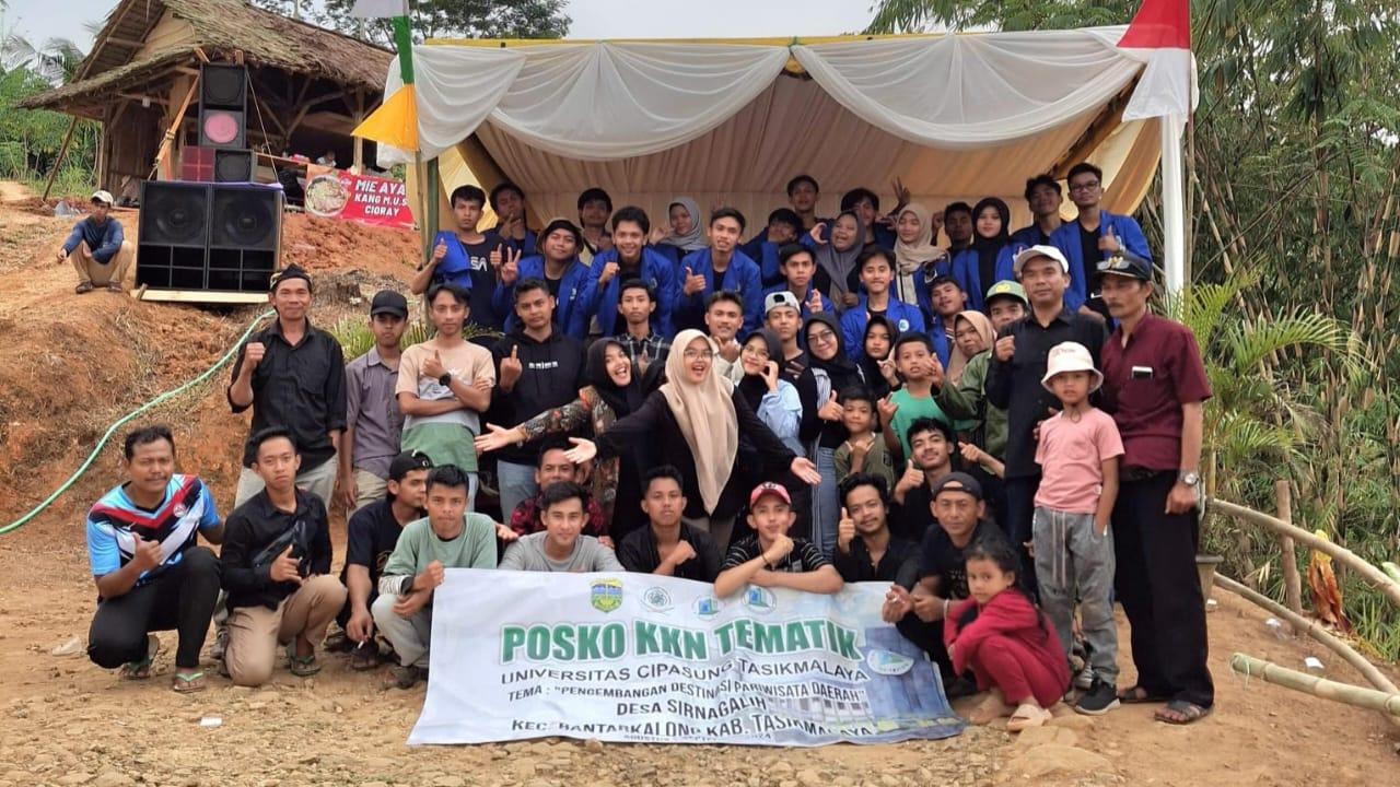 Mahasiswa KKN Uncip Raih Penghargaan dari Disparpora Kabupaten Tasikmalaya atas Pembukaan Wisata Baru