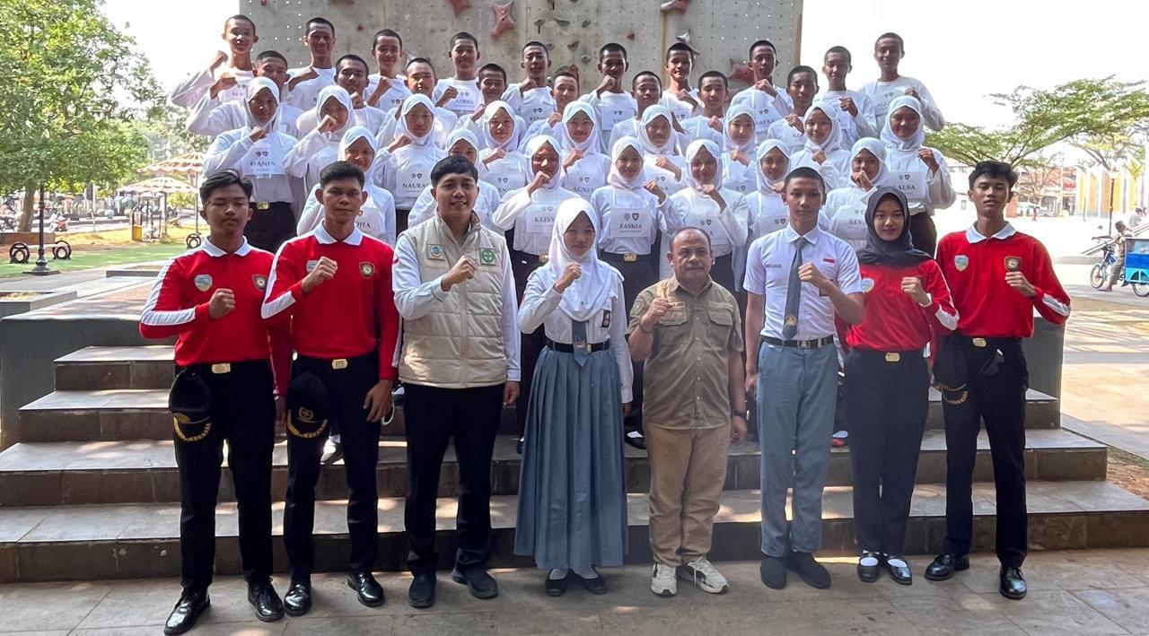 Membanggakan! Muhammad Riffat dan Aulia Zhafira Wakili Kota Tasikmalaya di Paskibraka Jawa Barat Tahun 2026