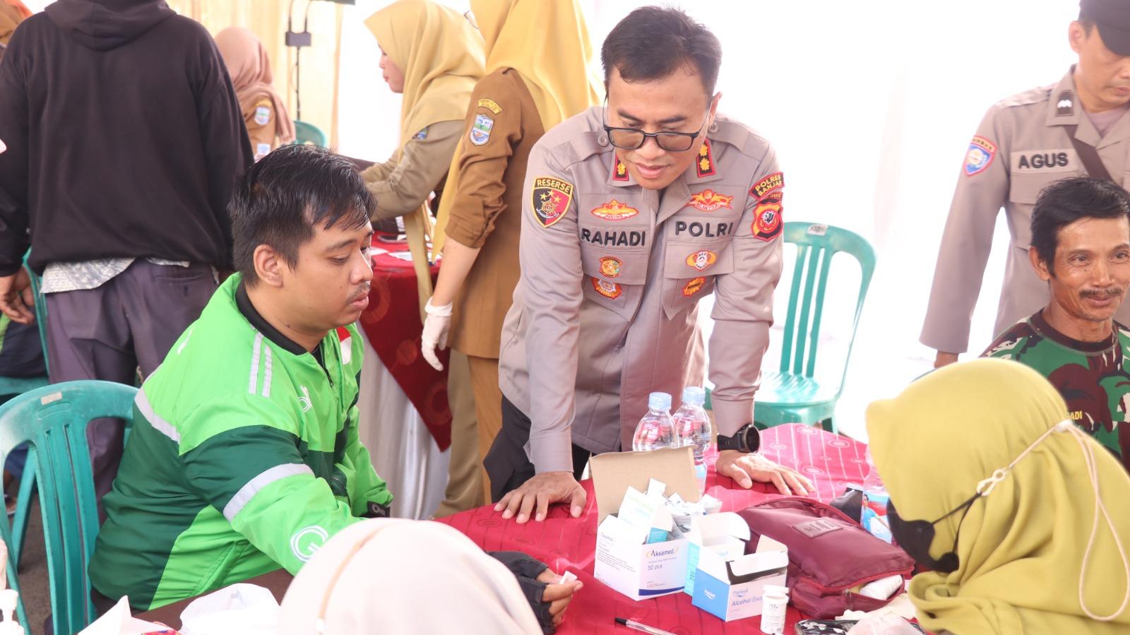 Polres Banjar Gelar Bakti Kesehatan Gratis Sambut Hari Bhayangkara ke-79