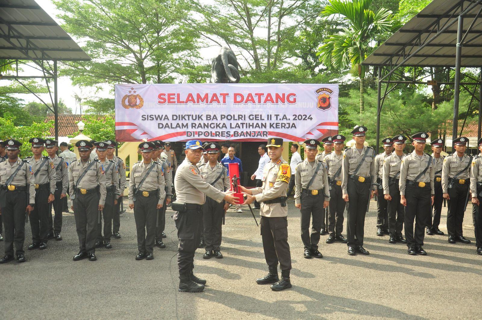 Polres Banjar Sambut 50 Siswa Diktukba dengan Semangat Baru