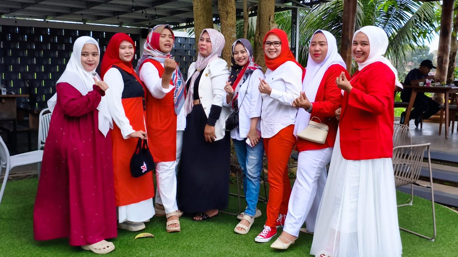 POM Kelas 9J SMPN 1 Kota Tasikmalaya Pererat Silaturahmi dan Mantapkan Persiapan HUT ke-80 RI