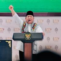 Prabowo Serukan “Free Palestine” di Gontor, Pesannya untuk Generasi Muda Jadi Sorotan