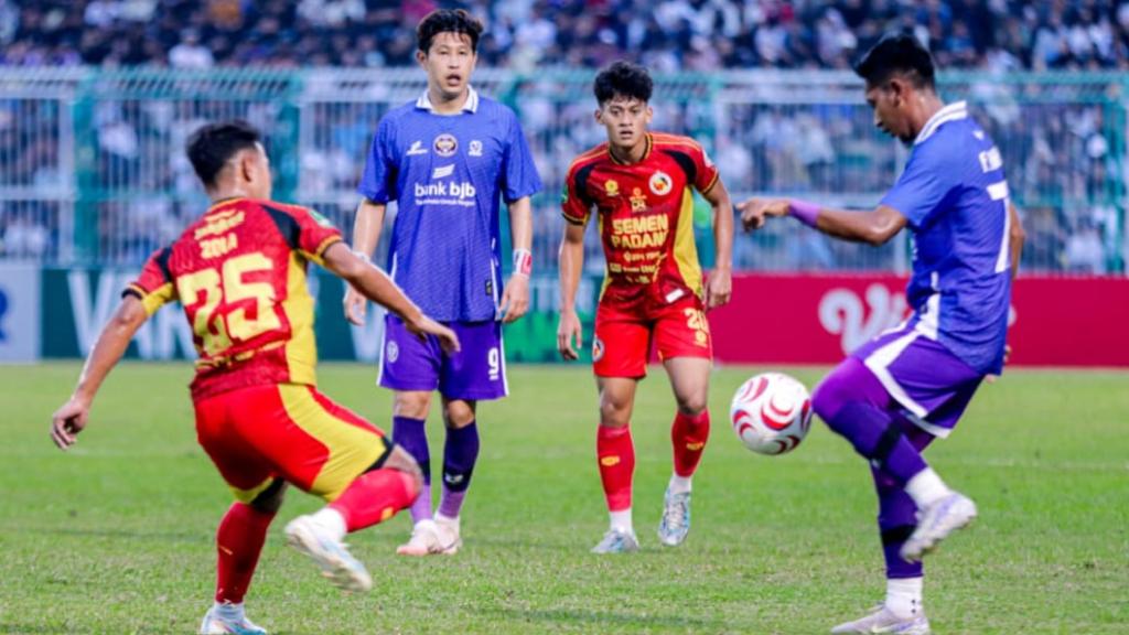 PSGC Ciamis Takluk 0-2 dari Semen Padang FC di Stadion Galuh, Gol Spaso Sempat Disahkan via VAR