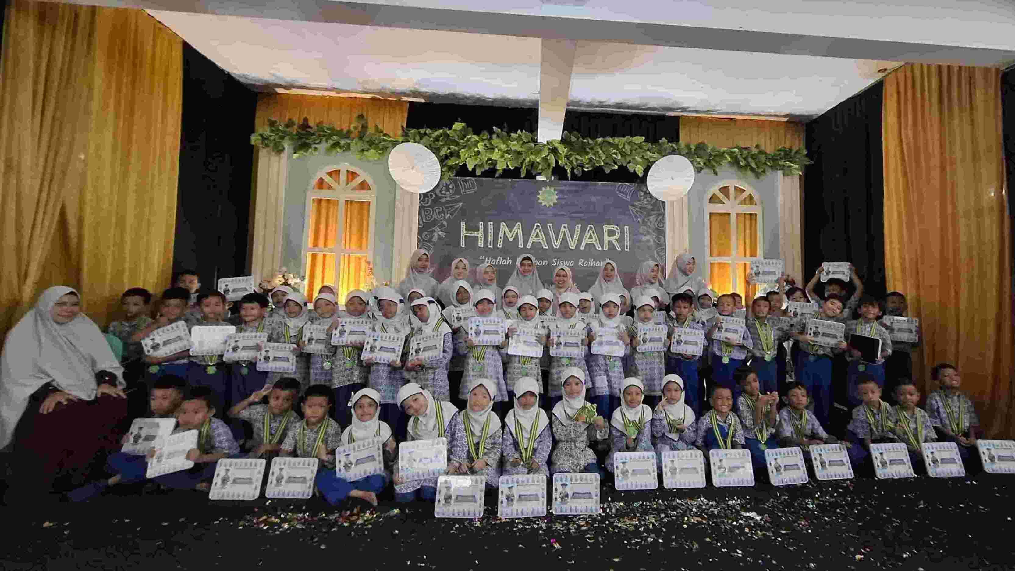 RA Raihan Gelar Himawari 2025 Penuh Haru dan Makna, Langkah Tunas Kecil Menuju Dunia Impian