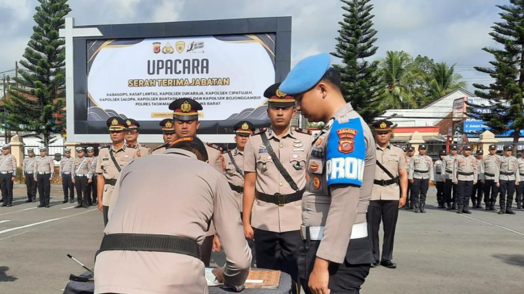 Resmi Jabat Kasat Lantas Polres Tasikmalaya, AKP Trias Karso Yuliantoro Siap Tingkatkan Pelayanan Lalu Lintas