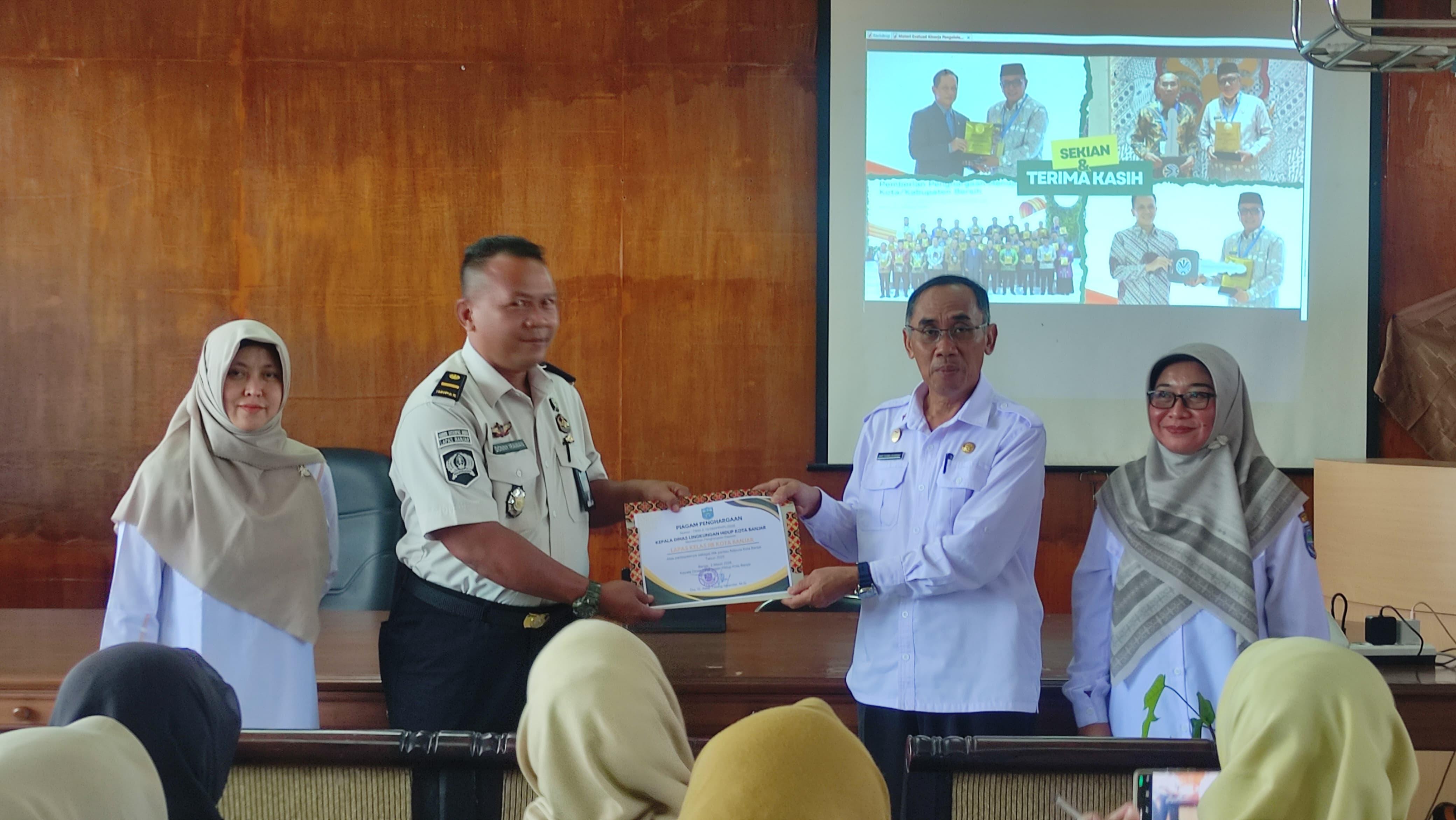 Sabet Nilai Sempurna, Lapas Banjar Raih Predikat Terbaik Pengelolaan Sampah Perkantoran se-Kota Banjar