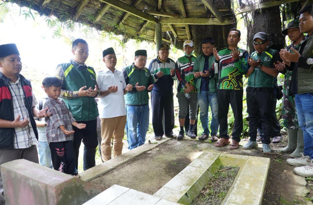 Sambut Ramadan, KAHMI Kota Tasikmalaya Gelar Touring Munggahan dan Ziarah ke Makam Mak Eroh