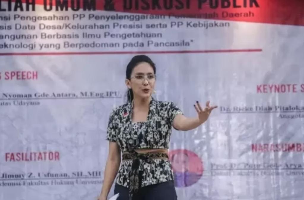 PDIP Pertimbangkan Rieke Diah Pitaloka dan Ono Surono untuk Pilgub Jawa Barat 2024