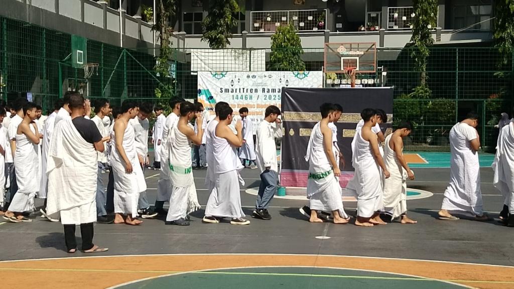 SMAN 5 Tasikmalaya Gelar Smartren Ramadan, Siswa Antusias Pelajari Manasik Haji