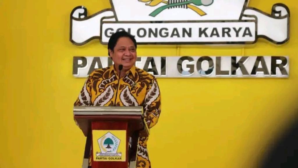 Usai Mundur jadi Ketum Golkar, Airlangga Hartarto Langsung Terbang ke IKN