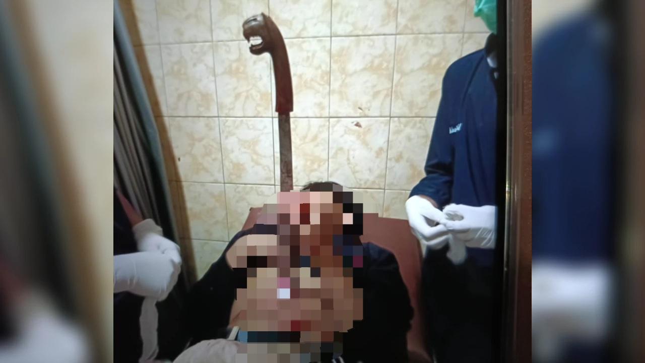 Remaja di Ciawi Tasikmalaya Terluka Akibat Golok Saat Melerai Pertengkaran Orang Tua