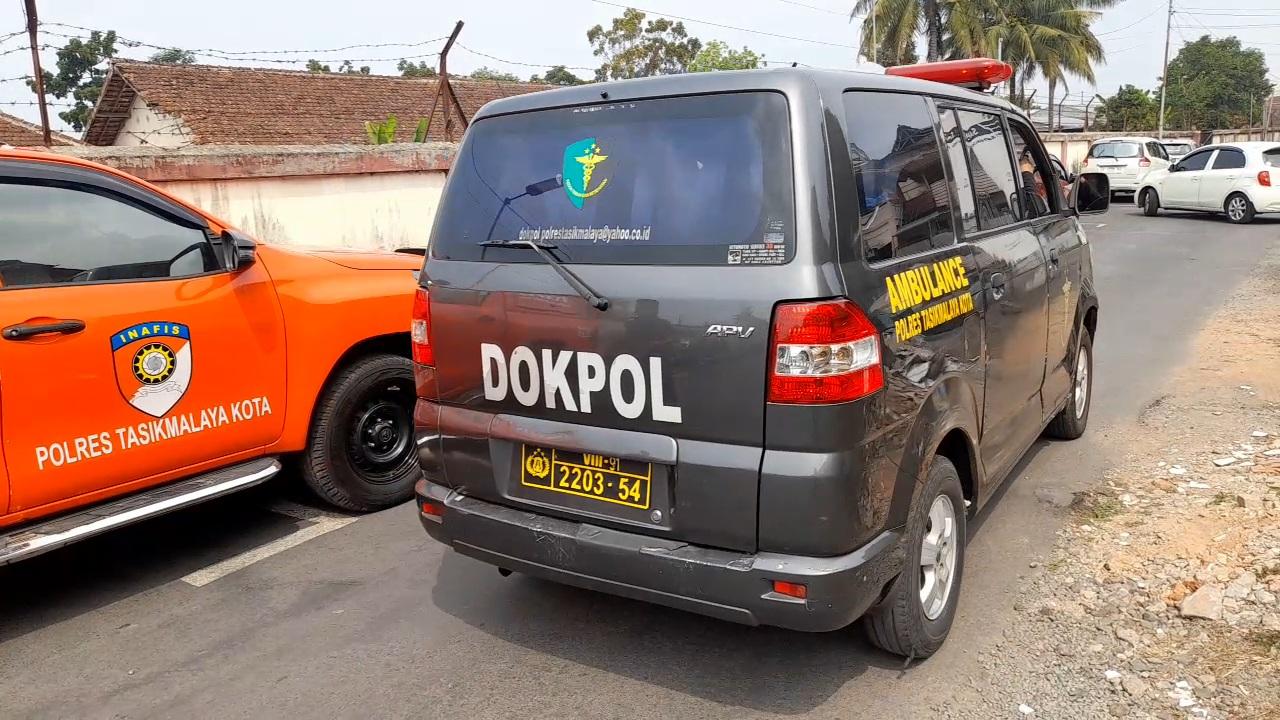 Jenazah Pelajar yang Tabrak Tembok di Kawalu Dibawa ke RS Sartika Asih Bandung untuk Autopsi