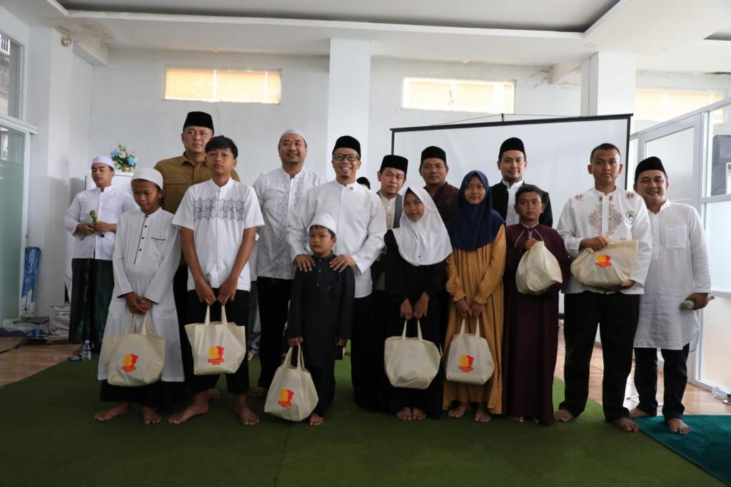 Wali Kota Tasikmalaya Peringati 10 Muharram bersama Ratusan Anak Yatim Piatu di Yayasan Ar-Raudhah Paseh