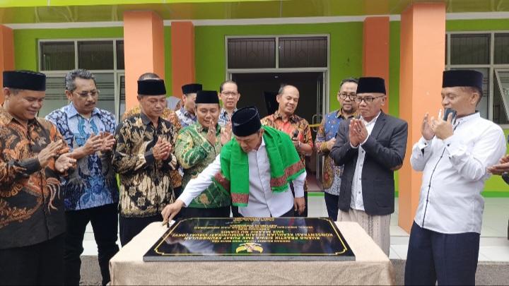 Wamendikdasmen Resmikan Gedung RPS Desain Komunikasi Visual di SMK Maarif NU Ciamis