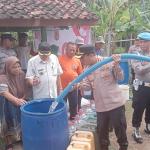Warga Girimulya Krisis Air Bersih, Polres Banjar dan Perumdam Tirta Anom Turun Tangan