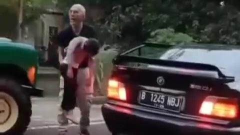 Yuke Dewa 19 Tabrak Anak di Cikalong Tasikmalaya, Begini Kesaksian Warga
